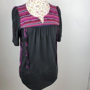 a common thread women's short sleeve top.Size/S
